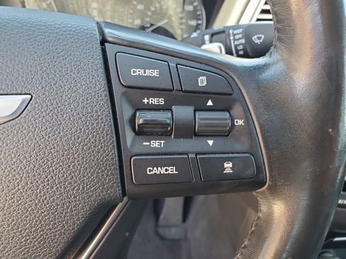 Used 2015 Hyundai Genesis 3.8 w/ Option Group 04 image 22