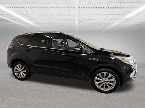 Used 2017 Ford Escape Titanium w/ Equipment Group 301A AWD/4WD image 6