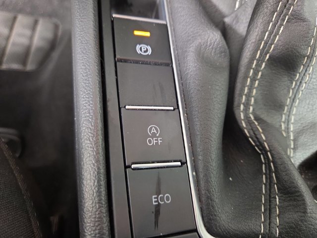 Used 2025 Volkswagen Jetta S FWD image 23