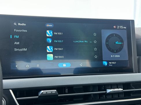 Used 2025 Hyundai Sonata SEL FWD image 17