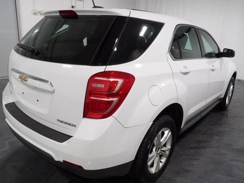 Used 2016 Chevrolet Equinox LS image 4