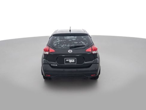Used 2020 Nissan Kicks S FWD image 6