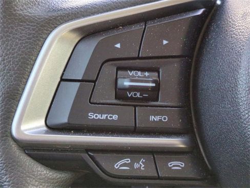 Used 2023 Subaru Forester Limited image 26