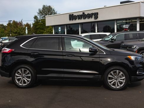 Used 2024 Ford Edge Titanium image 7
