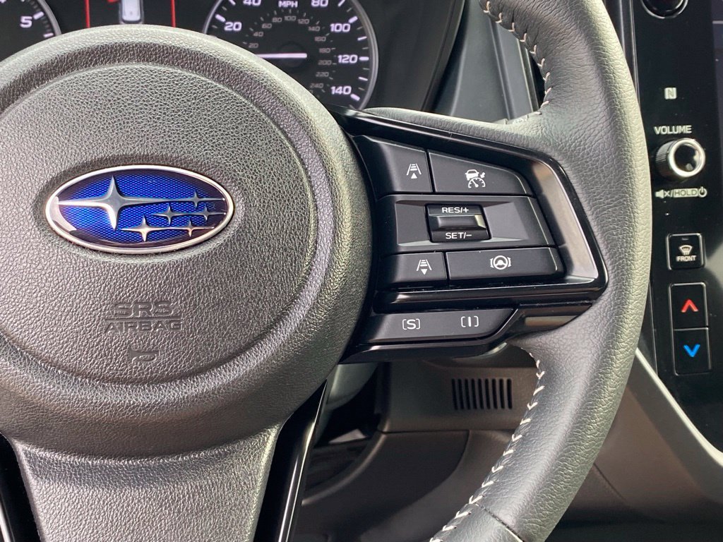 Used 2025 Subaru Forester Premium AWD/4WD image 15