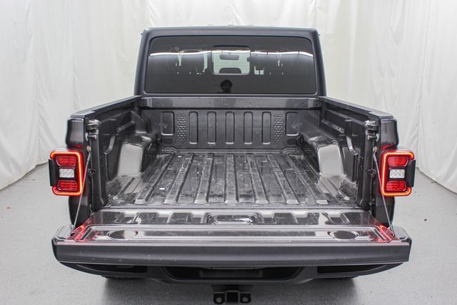 Used 2021 Jeep Gladiator Overland w/ Popular Equipment Package AWD/4WD image 17