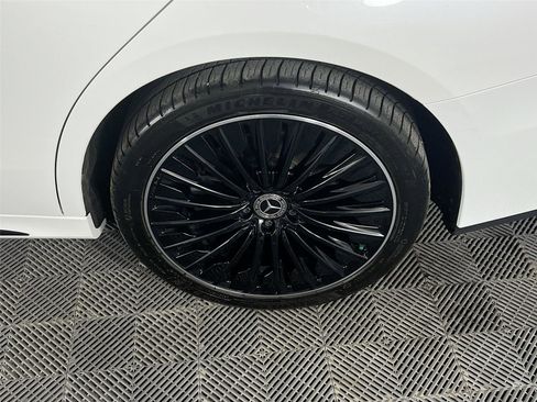 Certified 2024 Mercedes-Benz E 350 4MATIC Sedan image 20