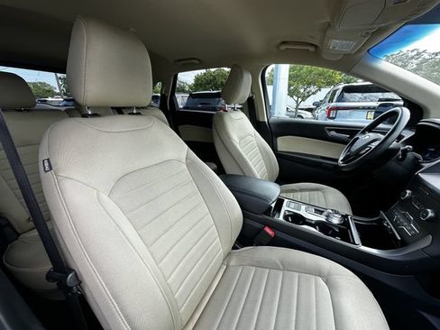 Certified 2020 Ford Edge SE FWD image 33