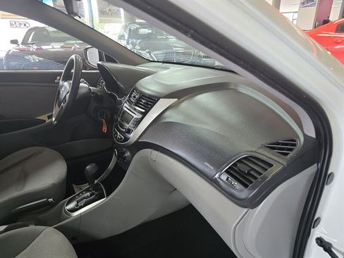 Used 2013 Hyundai Accent GS image 13