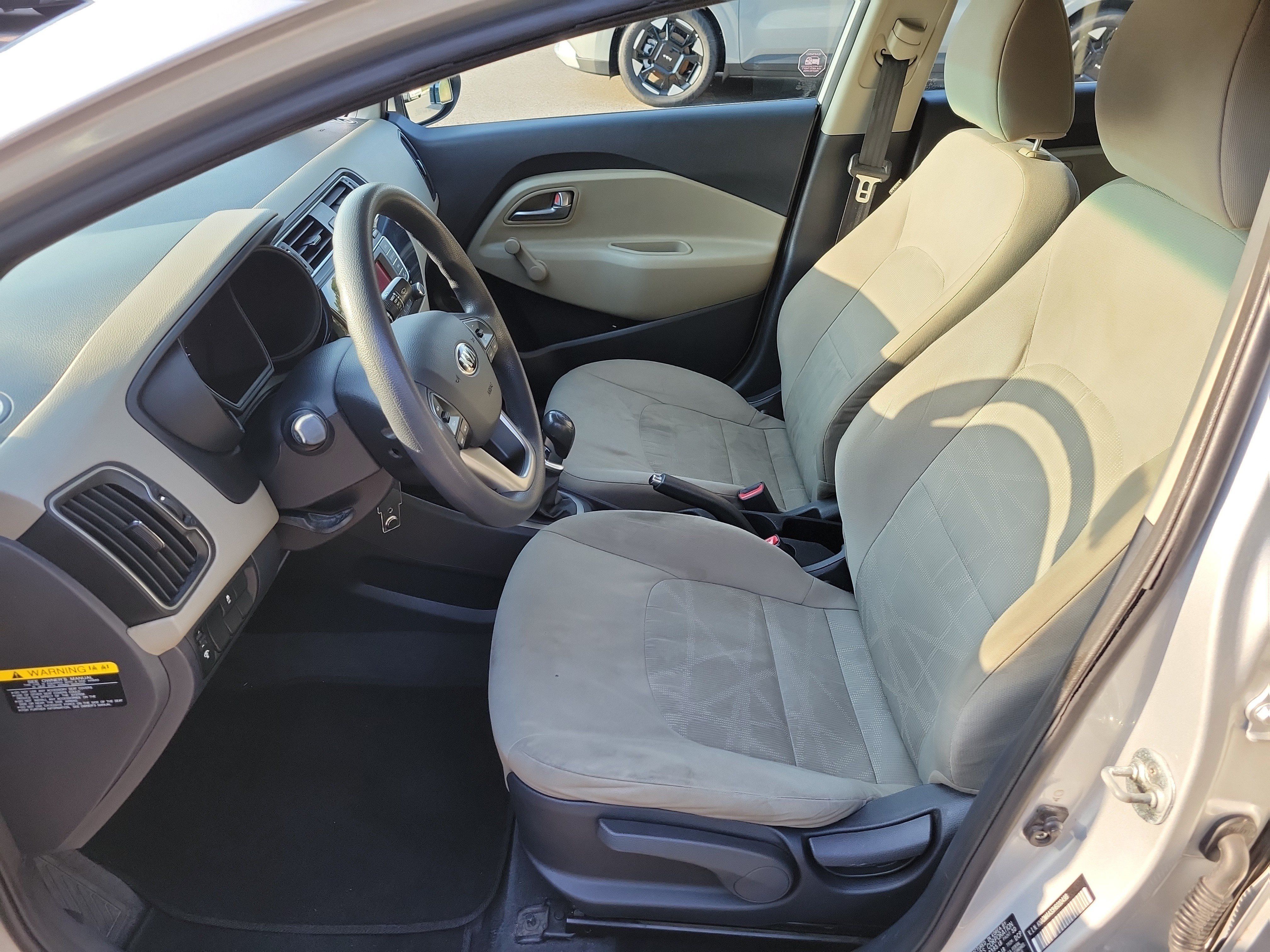 Used 2017 Kia Rio LX FWD image 19