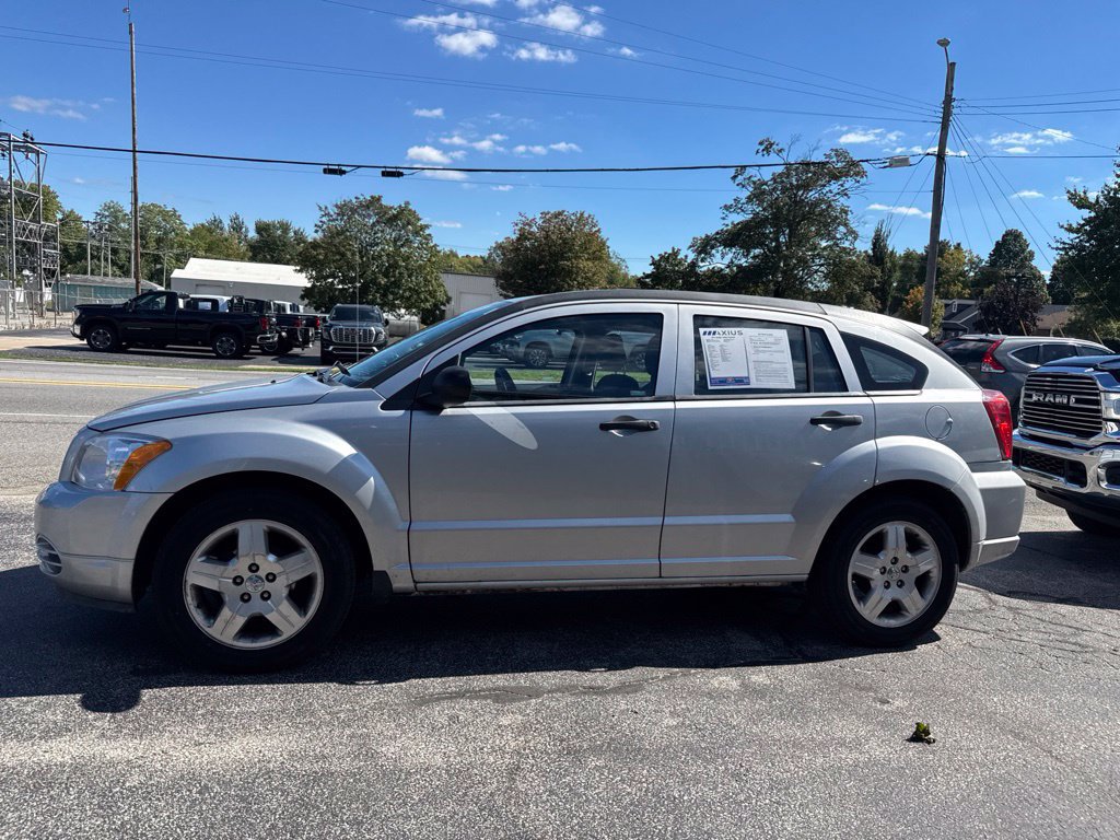 Used 2011 Dodge Caliber Express w/ 17" Aluminum Wheel Group FWD image 4