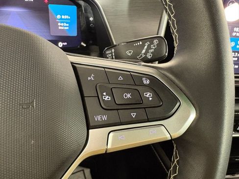 Used 2024 Volkswagen Atlas Cross Sport SE image 20