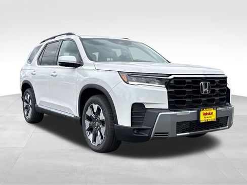 New 2026 Honda Pilot Touring image 1