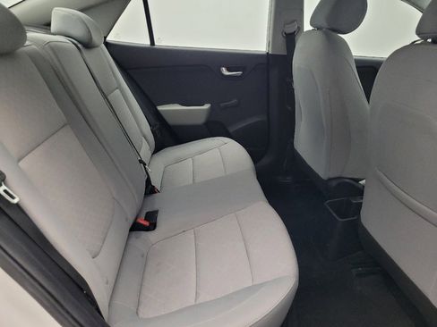 Used 2018 Kia Rio LX image 19