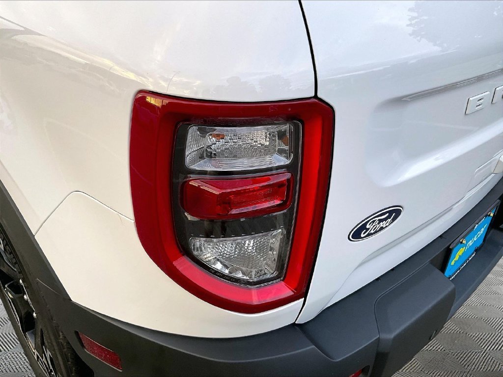 Used 2026 Ford Bronco Sport Outer Banks AWD/4WD image 32