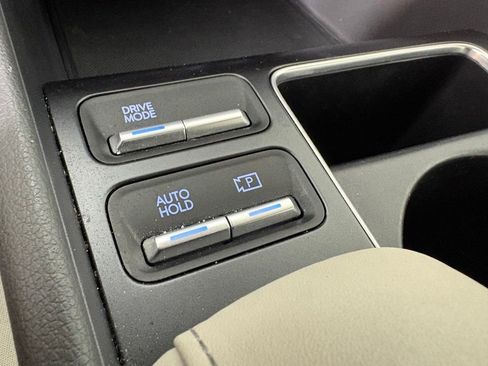 Used 2025 Hyundai Sonata SEL FWD image 34