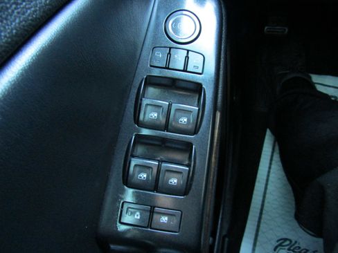 Used 2015 Chevrolet Tahoe LT w/ Luxury Package image 19