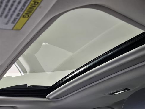 Used 2018 Subaru Outback 3.6R Limited image 11