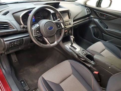 Used 2019 Subaru Crosstrek 2.0i Premium w/ Eyesight System image 2