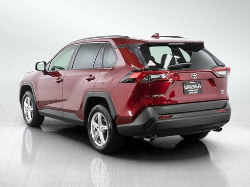Used 2020 Toyota RAV4 XLE Premium AWD/4WD image 3