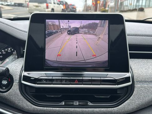 Certified 2022 Jeep Compass Latitude w/ Sun and Sound Group image 32