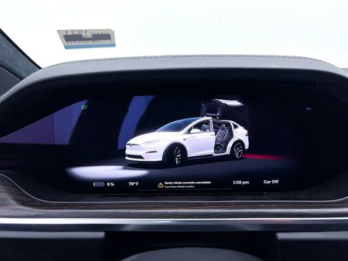 Used 2023 Tesla Model X AWD/4WD image 47