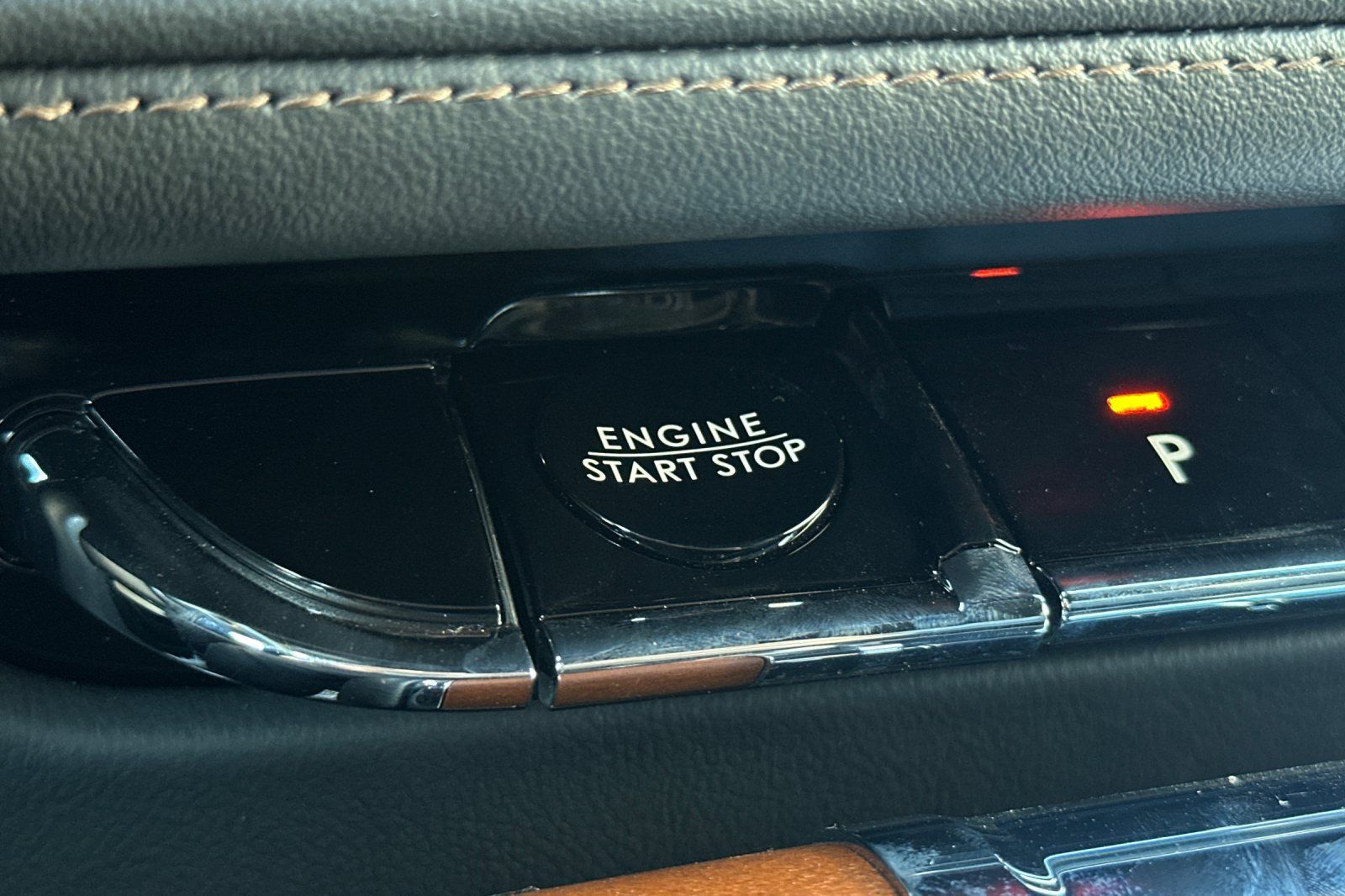 New 2026 Lincoln Aviator Black Label AWD/4WD image 23
