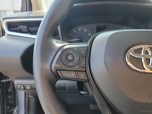 Used 2024 Toyota Corolla LE FWD image 22