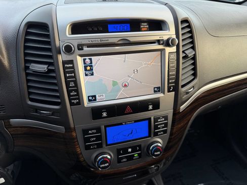 Used 2011 Hyundai Santa Fe Limited w/ Navigation Pkg 4 image 29