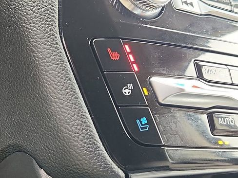 Certified 2023 Ford Explorer Limited image 13