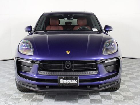 Used 2025 Porsche Macan image 10