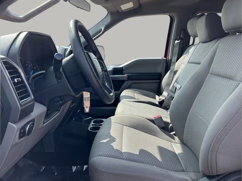 Used 2017 Ford F150 XLT image 9