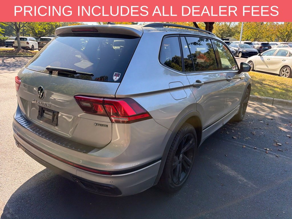 Used 2024 Volkswagen Tiguan SE R-Line AWD/4WD image 6