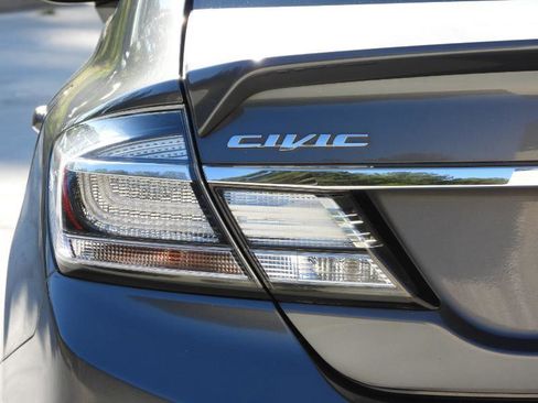 Used 2013 Honda Civic Hybrid Sedan image 20