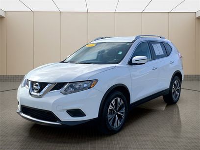 Used 2016 Nissan Rogue S w/ Appearance Package