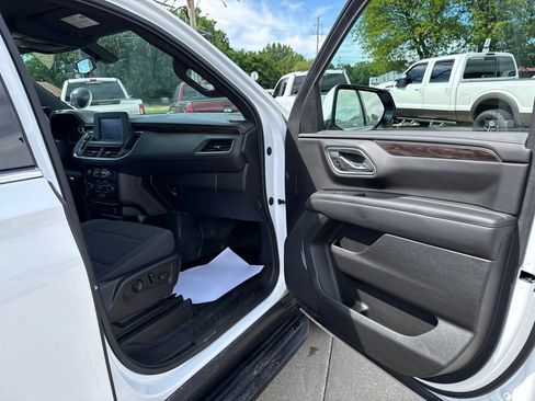 Used 2021 Chevrolet Tahoe 4WD image 38