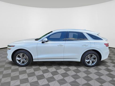 Used 2022 Genesis GV70 2.5T AWD/4WD image 5