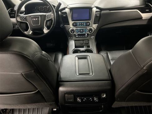 Used 2019 GMC Yukon XL SLT image 10