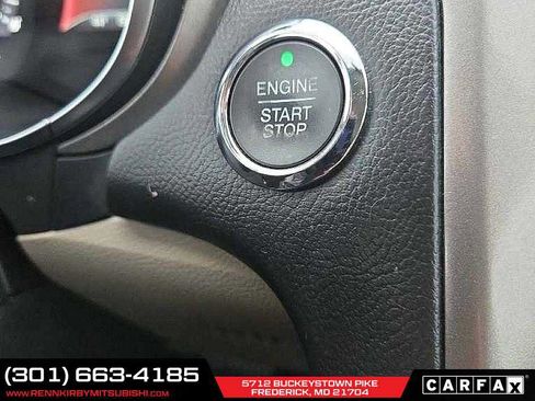 Used 2017 Ford Fusion SE w/ Fusion SE Technology Package image 23