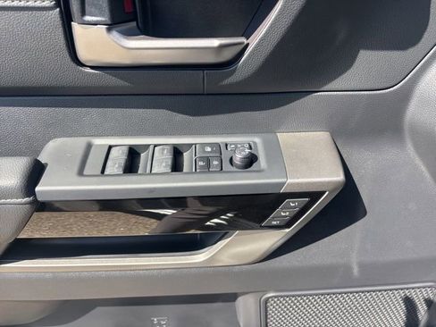 New 2026 Toyota Tundra Limited AWD/4WD image 11