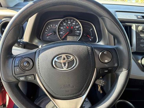 Used 2013 Toyota RAV4 LE image 24