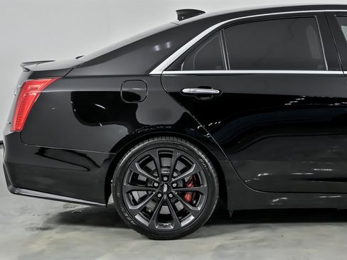 Used 2019 Cadillac CTS V image 13