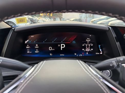 Used 2026 Chevrolet Corvette Stingray Preferred Conv w/ Chrome Exterior Badge Package RWD image 31