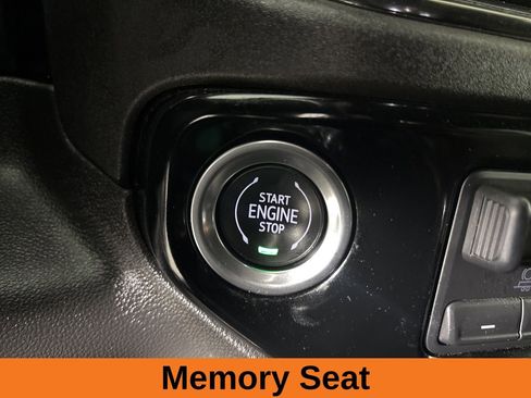 Used 2022 Chevrolet Silverado 1500 ZR2 image 15