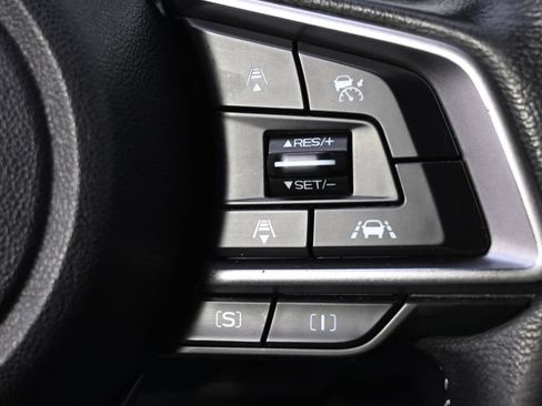 Used 2019 Subaru Forester Premium AWD/4WD image 31