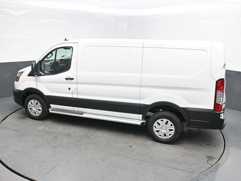 Used 2025 Ford Transit 250 Low Roof w/ Exterior Upgrade Package RWD image 30