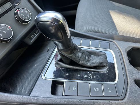 Used 2021 Volkswagen Jetta S FWD image 38
