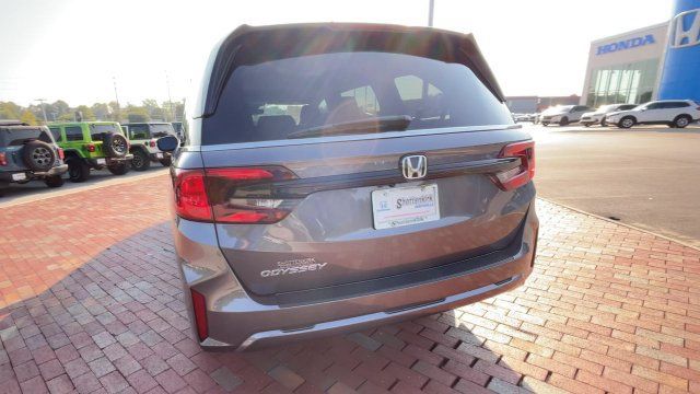 Certified 2026 Honda Odyssey EX-L image 8