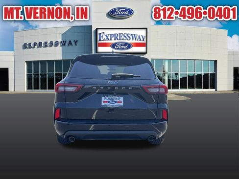 Used 2023 Ford Escape ST-Line w/ Tech Pack #1 FWD image 7