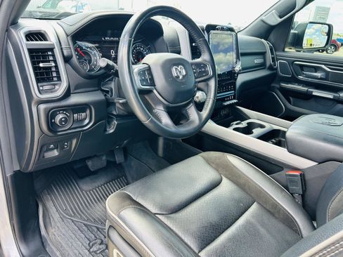 Used 2023 RAM 1500 Laramie AWD/4WD image 16